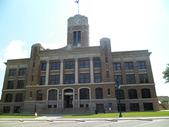 8173817400_dae169f531_m