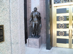 8177134867_11b48944f3_m