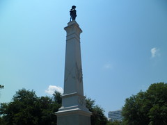 8177161360_e306536ea3_m