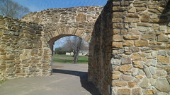 16630341219_d0776f9d28_m