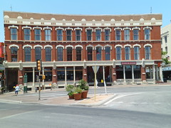 8181068678_6b9f27fca2_m