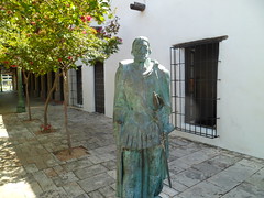 8184159264_c26f19fc78_m