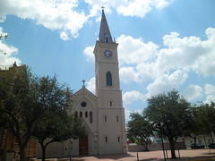 8188947967_be1c612229_m