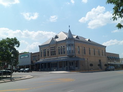 8190192658_f6068c4735_m