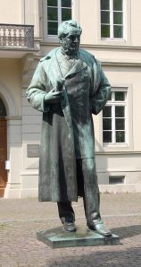 bunsen-denkmal_heidelberg_2