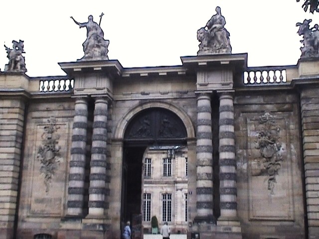 palais-rohan-strasbourg-002
