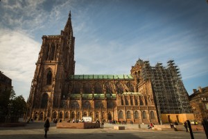 Strasbourg_Cathédrale_Notre-Dame_façade_sud_octobre_2013